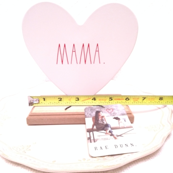 NWT Rae Dunn "Mama." Metal Wood Heart Sign - Picture 10 of 10